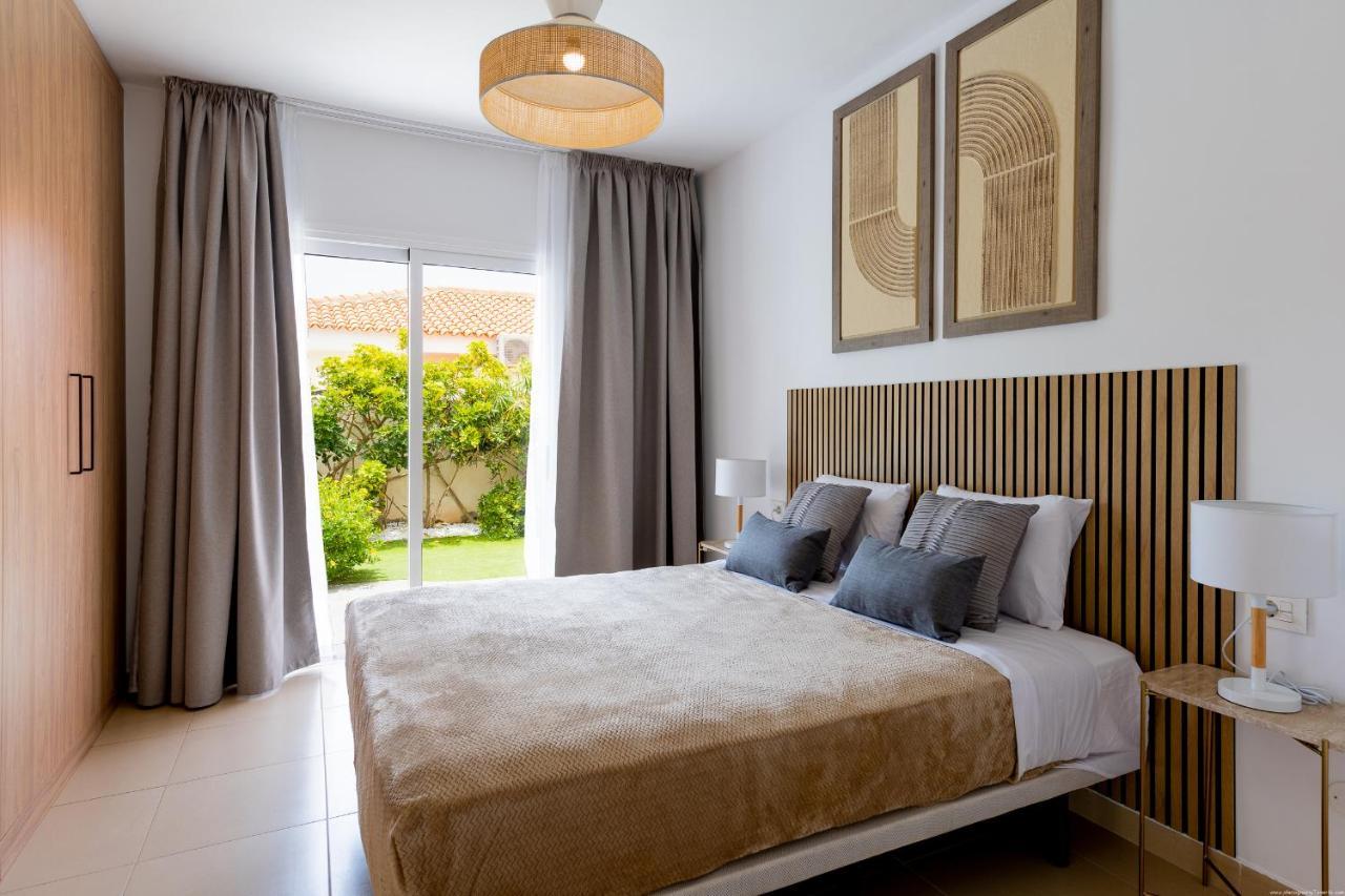 Villa With A Private Swimming Pool Callao Salvaje Exterior photo